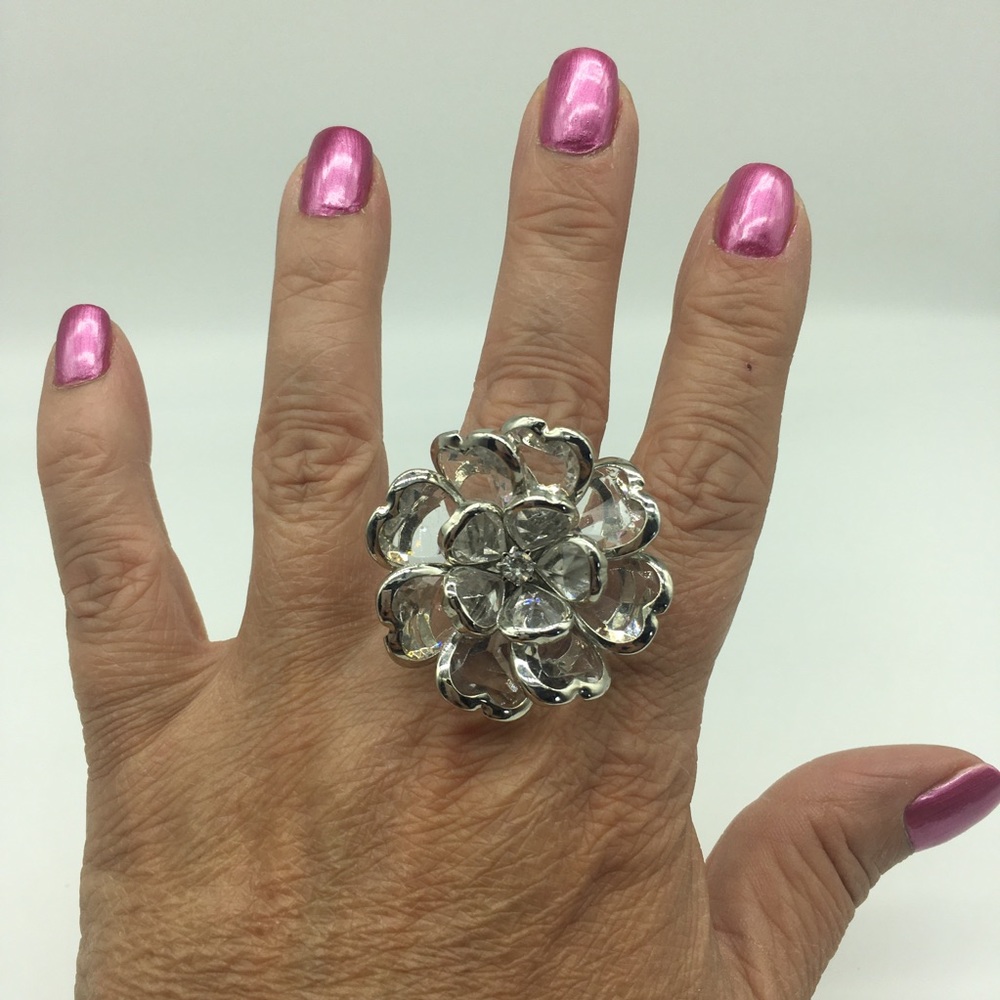 Silver Clear Petals Flower Statement Ring Adjusta… - image 4